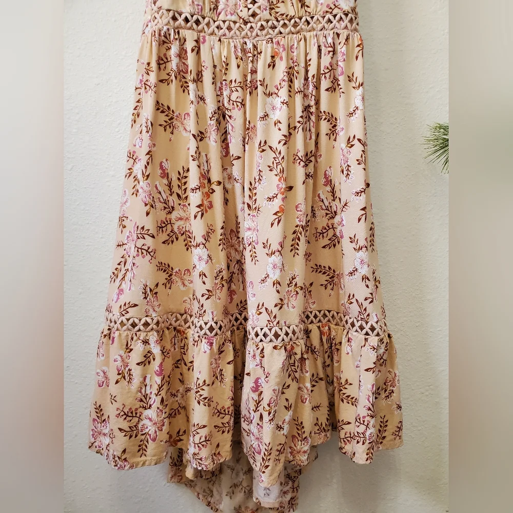 NWT Sunday Mi Amor Floral Open Back  Cutout Detail Dress - Picture 7 of 16